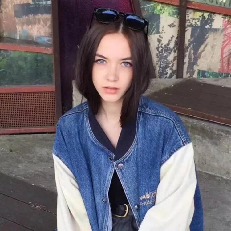 6686体育金牌作者Asher