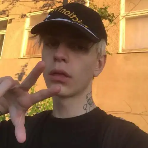 6686体育特邀作者Mia