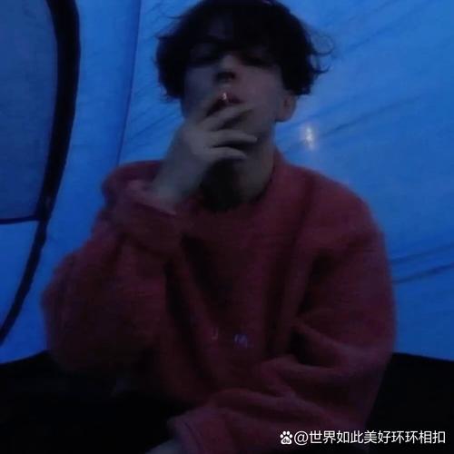 6686体育银牌作者Elodie