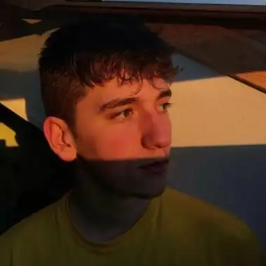 6686体育铁牌作者Wallace