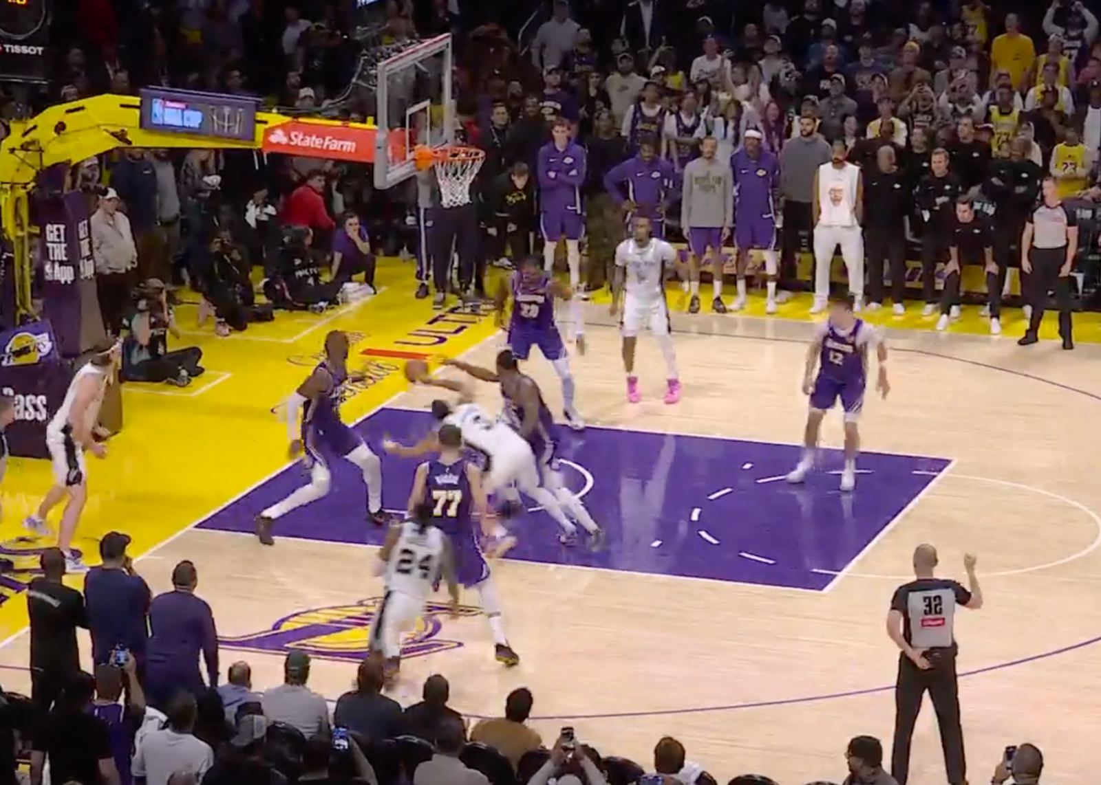 รายงานผู้ตัดสิน เลเกอร์ส vs สเปอร์ส : บอลในช่วง 0.4 วินาทีสุดท้ายถูกเคลดอนเขี่ยออกนอกสนาม