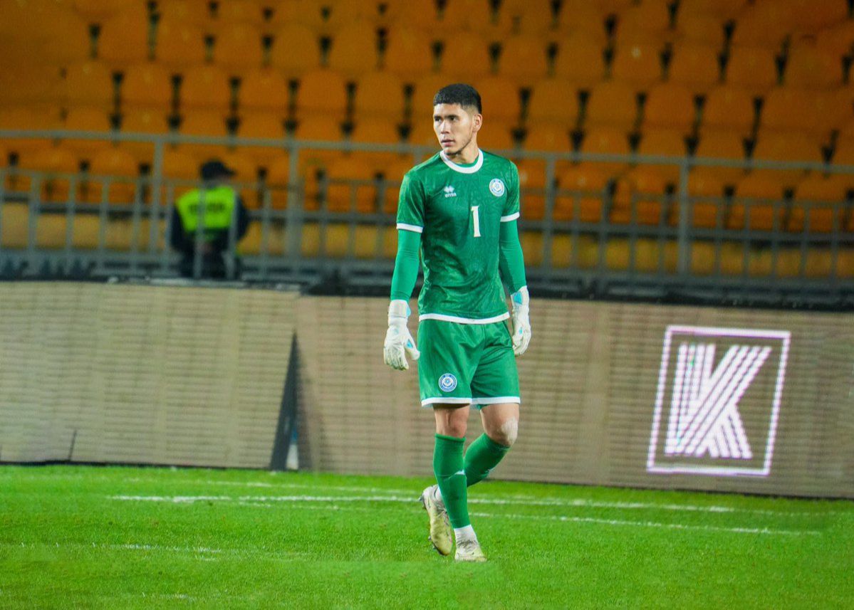 สถิติผู้รักษาประตูคาซัคสถานกับเบลเยียม: มีส่วนช่วย 8 ครั้ง + เพื่อนร่วมทีมขัดขวางไม่ให้เข้าประตูตัวเองอย่างมาก