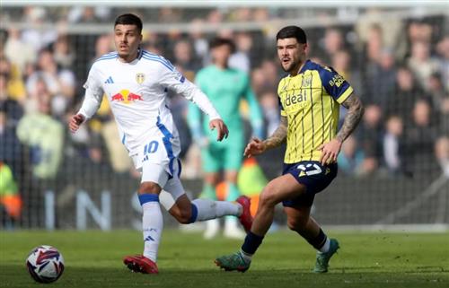 ลีดส์ ยูไนเต็ด vs เวสต์บรอมวิช