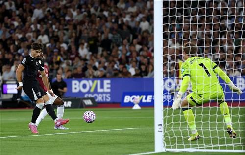 เวสต์แฮมยูไนเต็ด พบ เชลซี