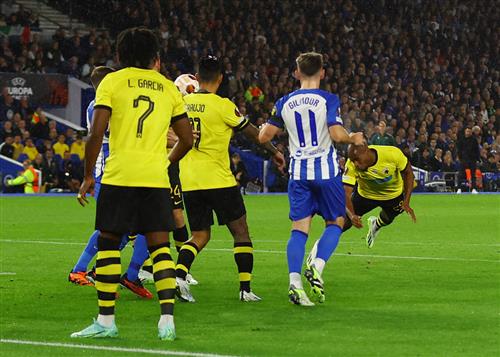 เออีเค เอเธนส์ vs ไบรท์ตัน