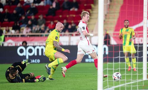 โมนาโก vs น็องต์ส