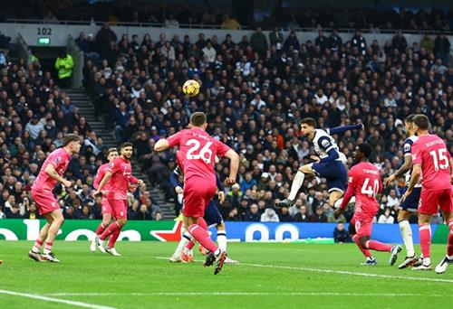 ท็อตแน่ม ฮ็อทสเปอร์ พบ อิปสวิช ทาวน์